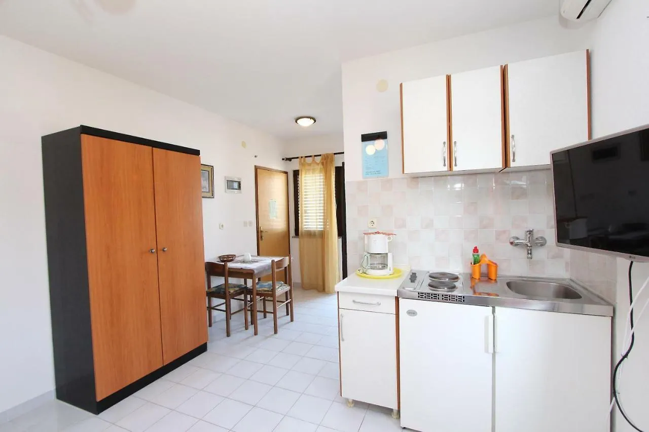 Apartments Jasna Rovinj 0*,